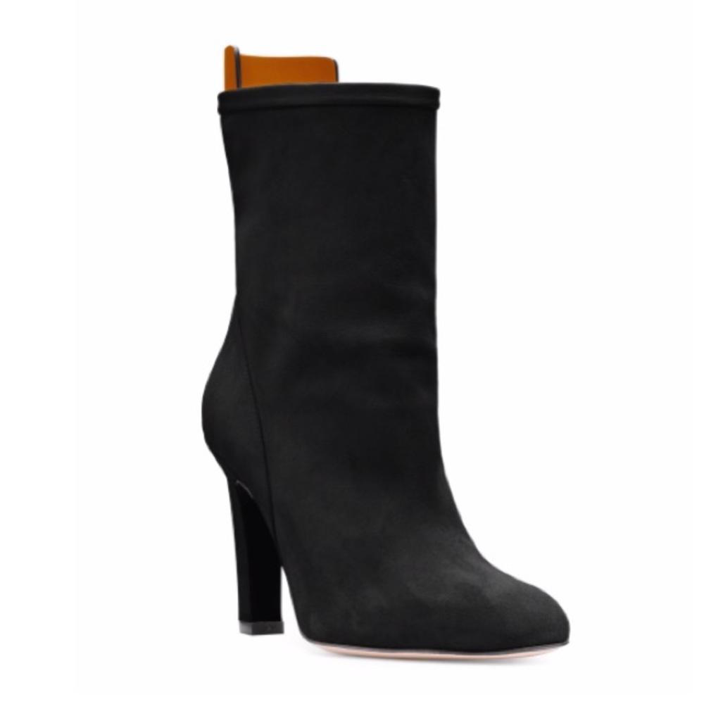 Stuart Weitzman Black “Brooks” Bootie